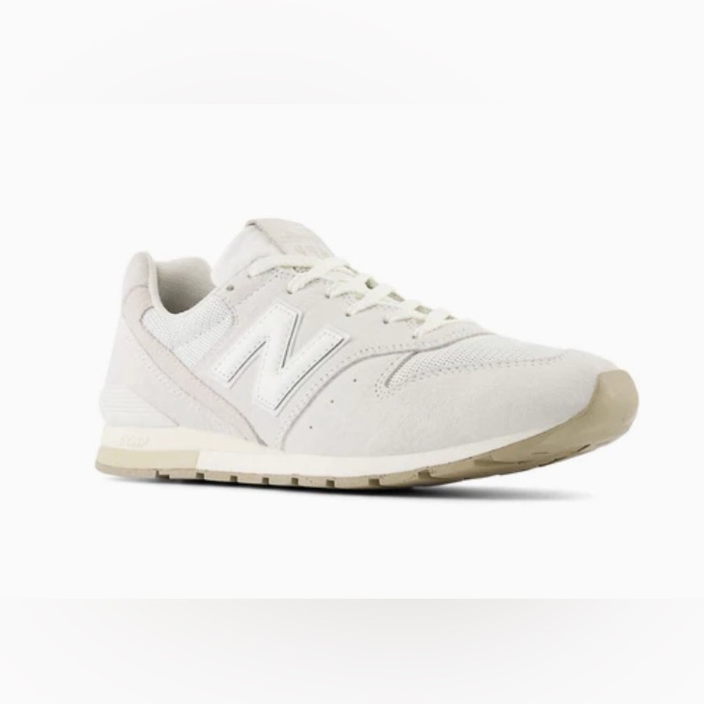 New Balance 996 Athletic Shoes